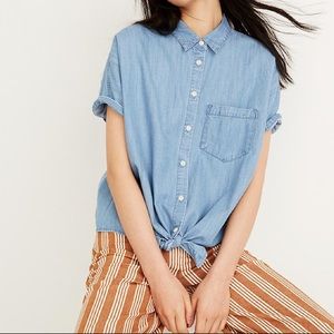 🍀NWT Madewell Denim Short-Sleeve Tie Front Shirt